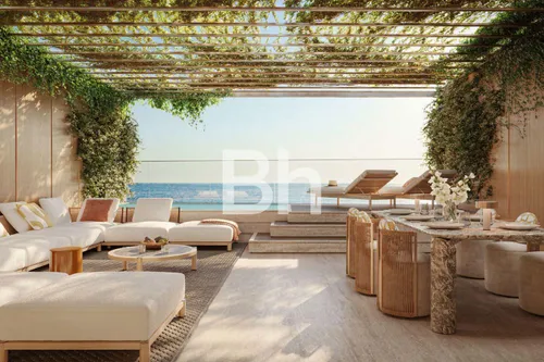 Beachfront | Contemporary | Panoramic Views