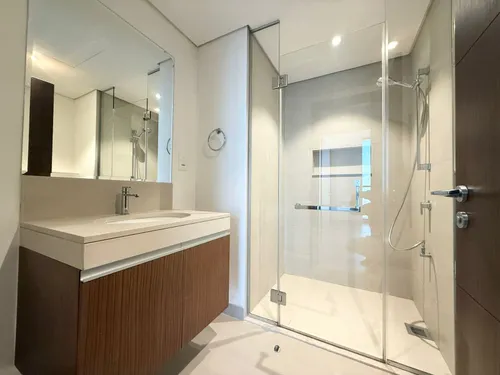 2 Bedrooms Apartment in Dubai Creek Residence Tower 3 North