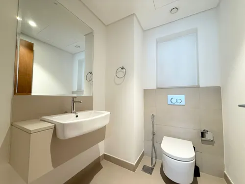 2 Bedrooms Apartment in Dubai Creek Residence Tower 3 North