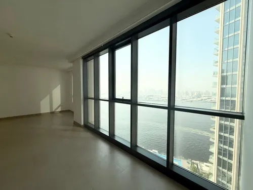 2 Bedrooms Apartment in Dubai Creek Residence Tower 3 North