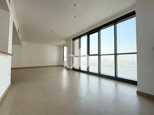 Spacious | Vacant | Appliances included