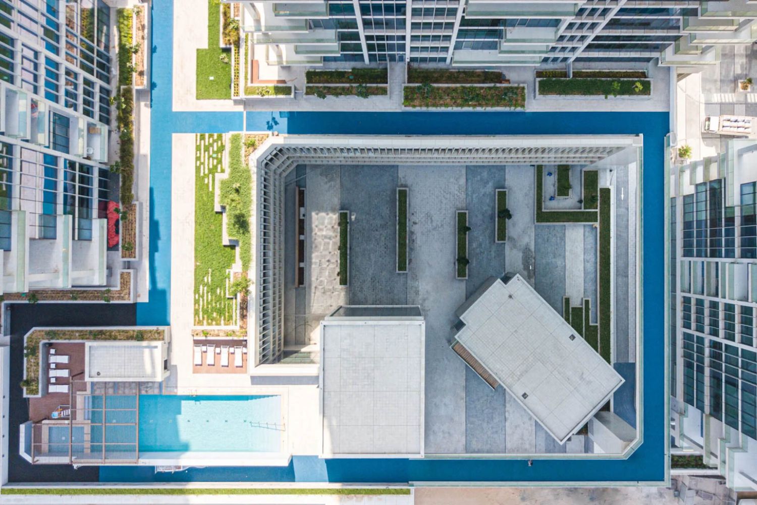 3 Bedrooms Apartment in Al Fattan Downtown Tower 3