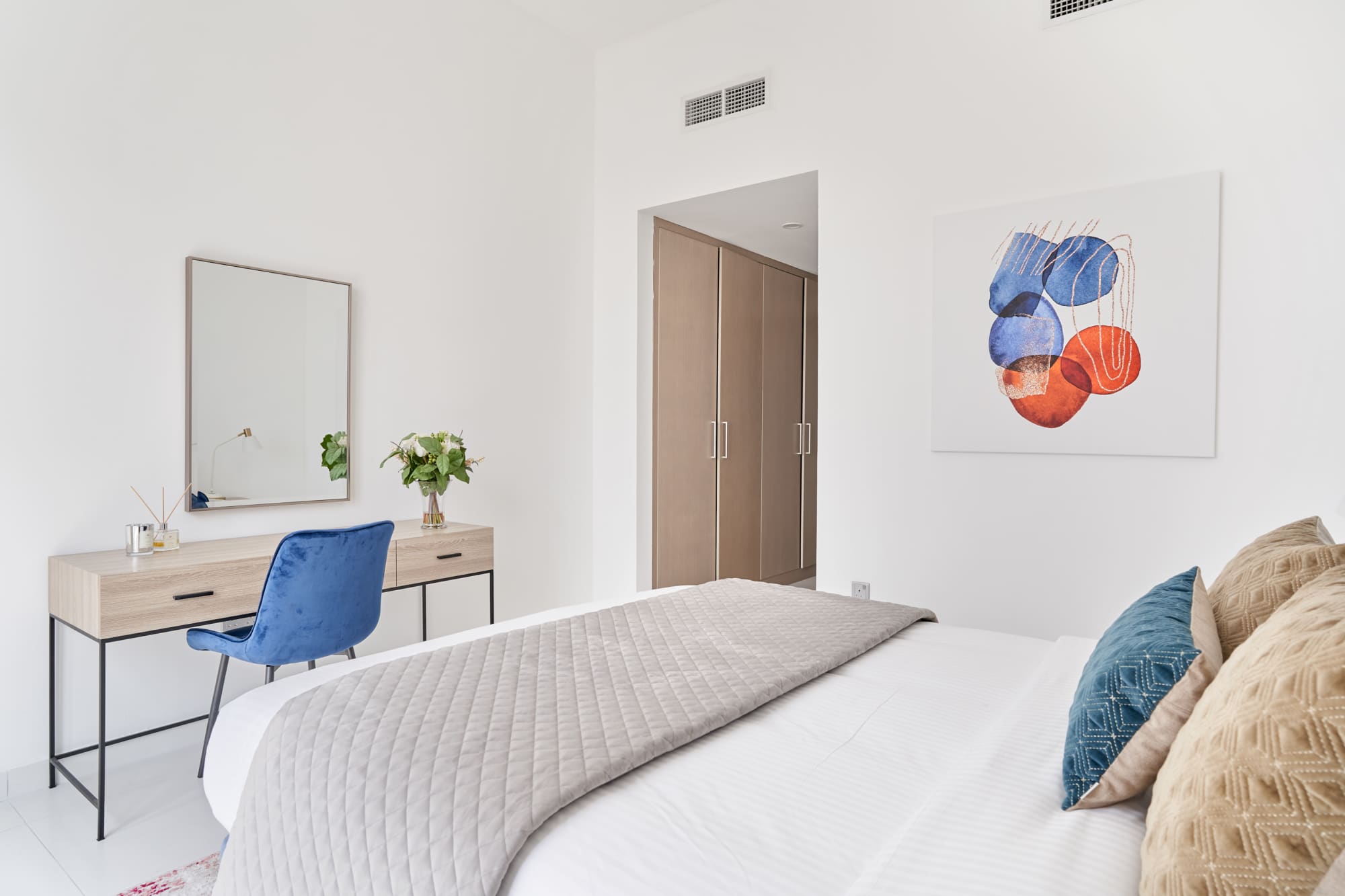 2 Bedrooms Apartment in Al Fattan Downtown Tower 3