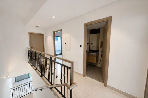 4 Bedrooms Townhouse in Santorini 1