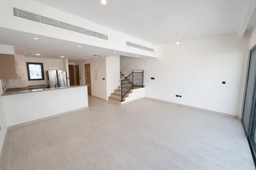 4 Bedrooms Townhouse in Santorini 1