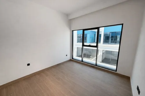 4 Bedrooms Townhouse in Santorini 1