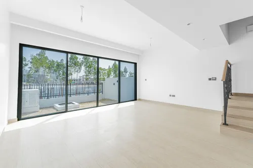 4 Bedrooms Townhouse in Santorini 1