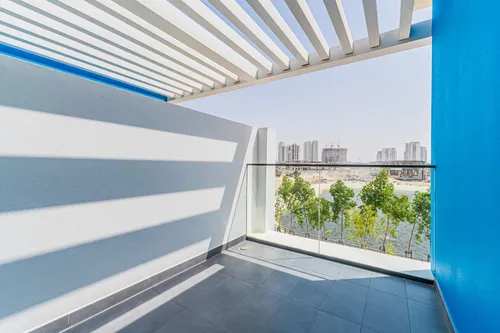 4 Bedrooms Townhouse in Santorini 1