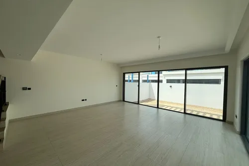 5 Bedrooms Townhouse in Santorini 1