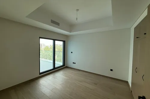 5 Bedrooms Townhouse in Santorini 1