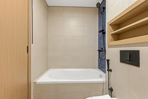 5 Bedrooms Townhouse in Santorini 1