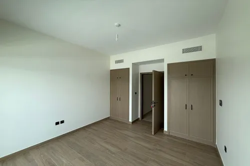 5 Bedrooms Townhouse in Santorini 1