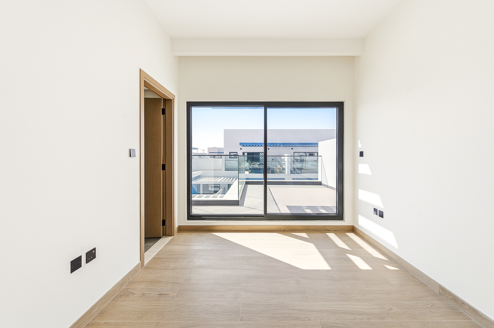 5 Bedrooms Townhouse in Santorini 1