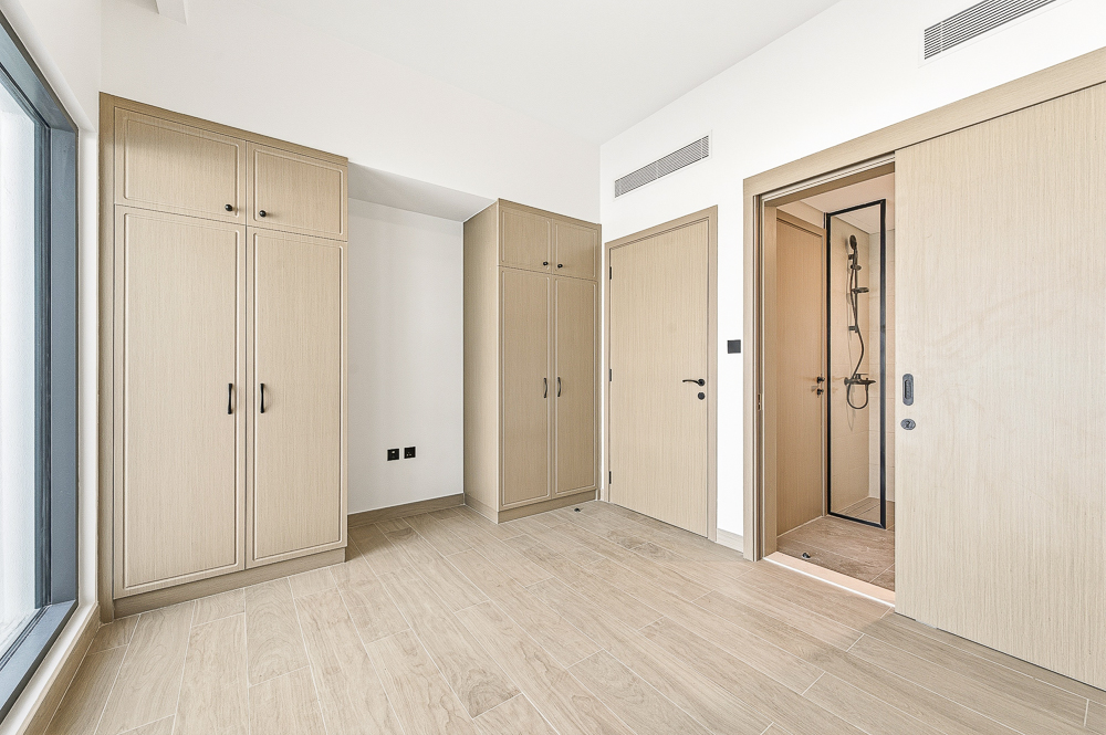 5 Bedrooms Townhouse in Santorini 1