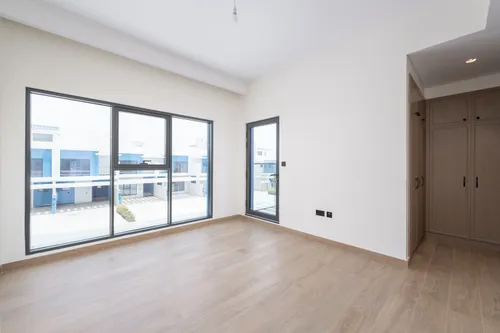 4 Bedrooms Townhouse in Santorini 1