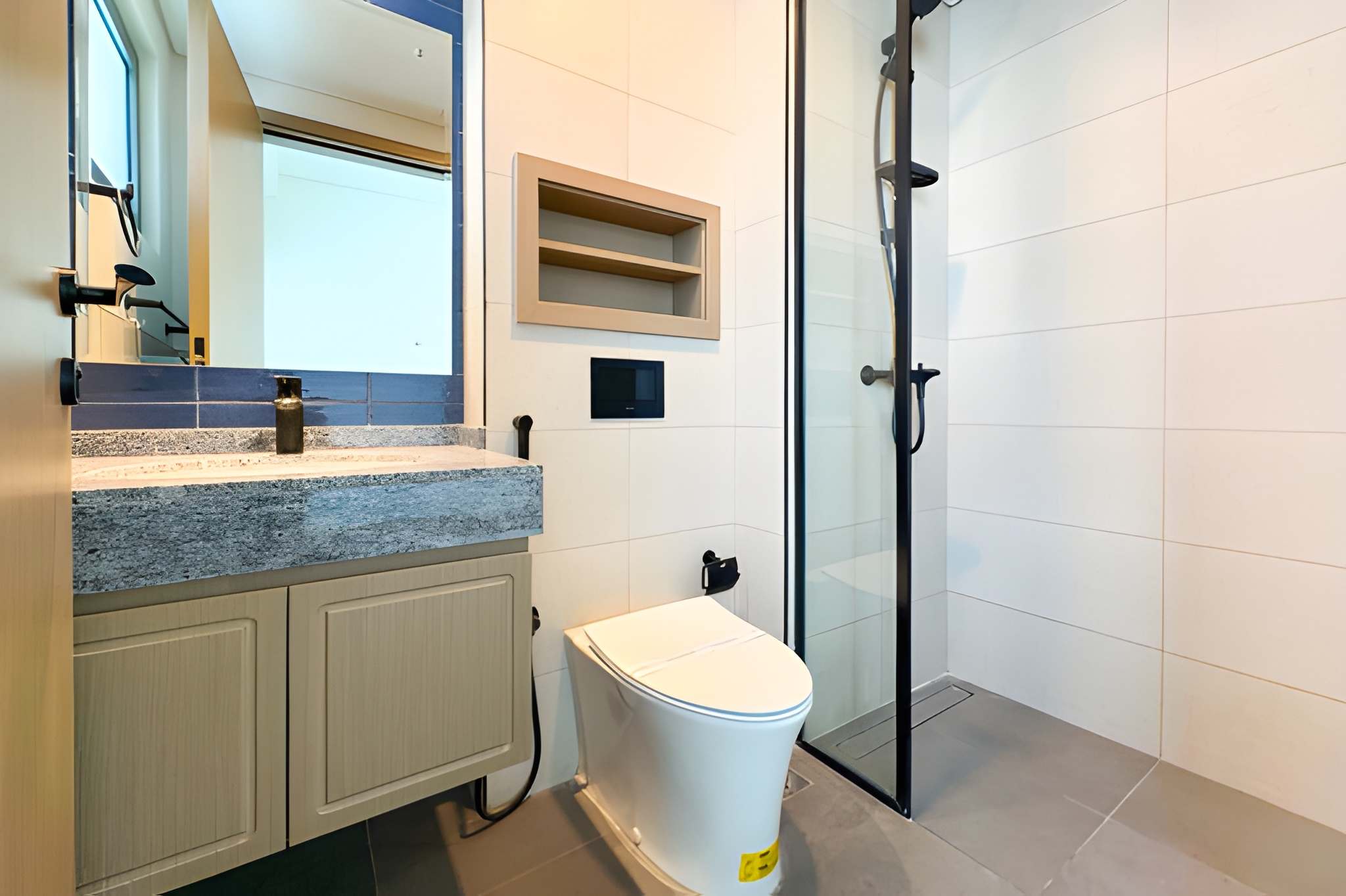 5 Bedrooms Townhouse in Santorini 1