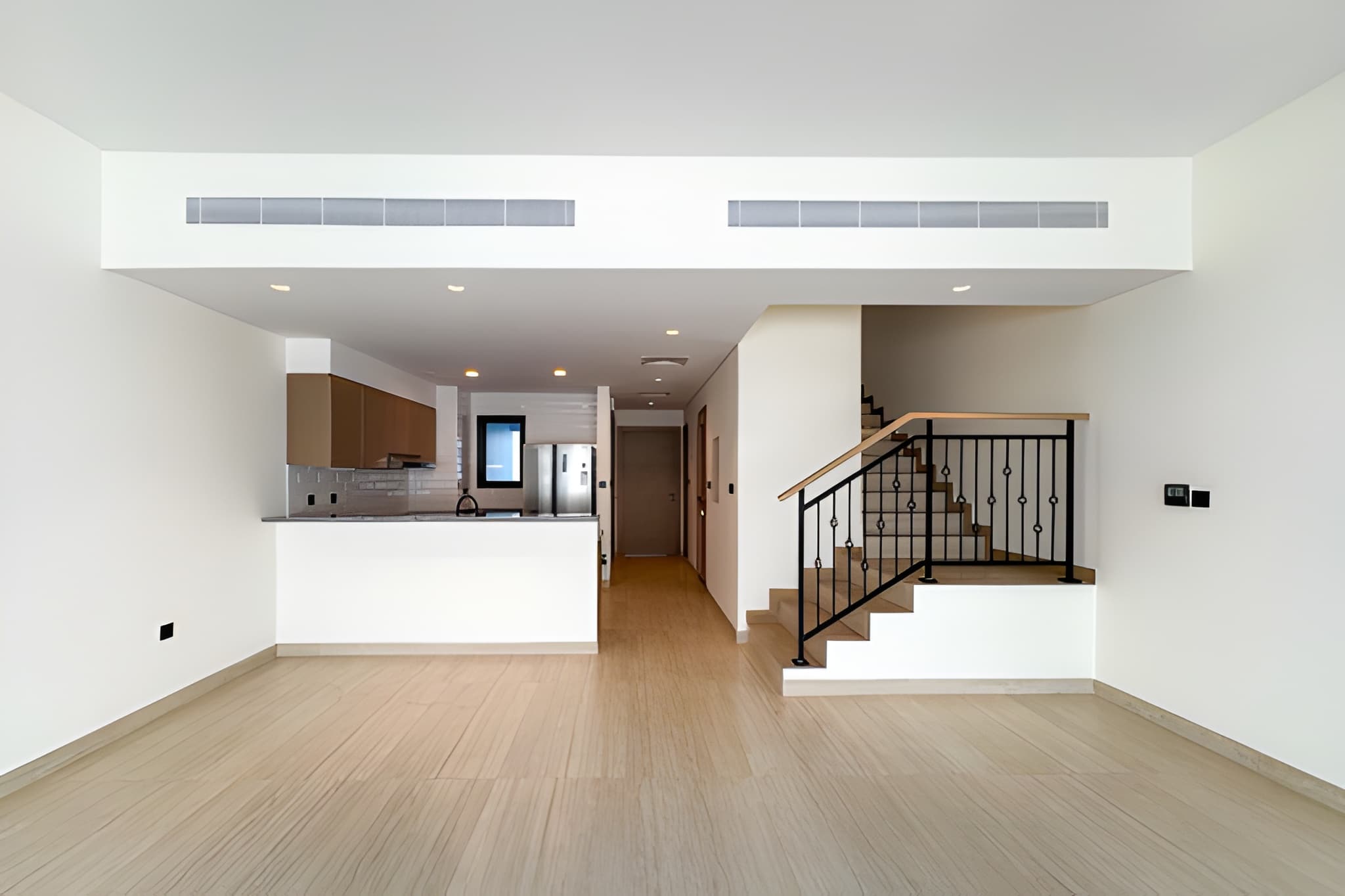 5 Bedrooms Townhouse in Santorini 1