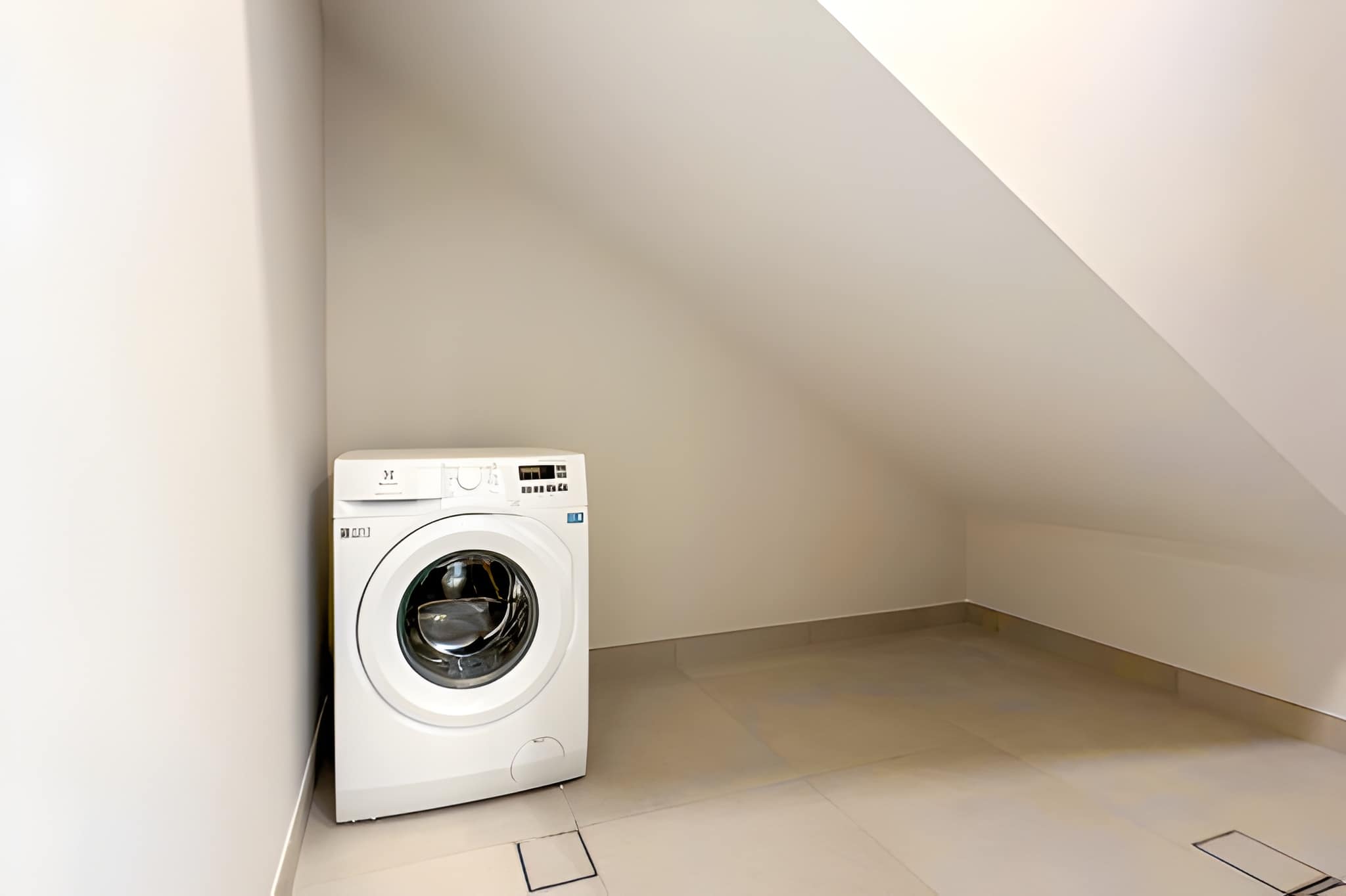 5 Bedrooms Townhouse in Santorini 1