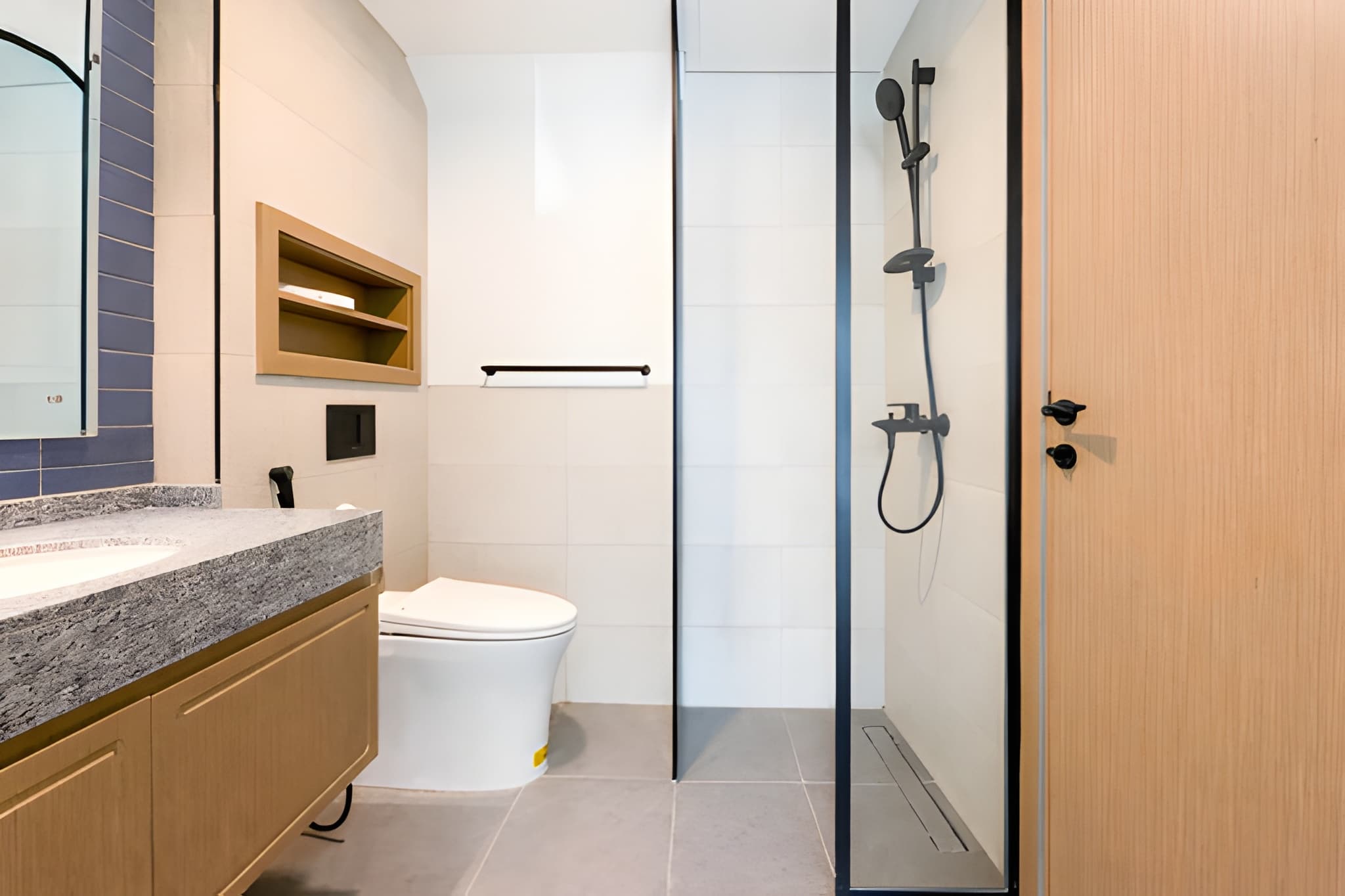 5 Bedrooms Townhouse in Santorini 1