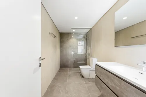4 Bedrooms Villa in Jumeirah 3