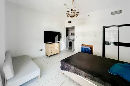 Vacant | Furnished | Low Floor | Well Maintained