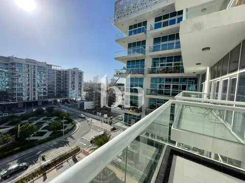 Unfurnished | Well Maintained | Vacant December