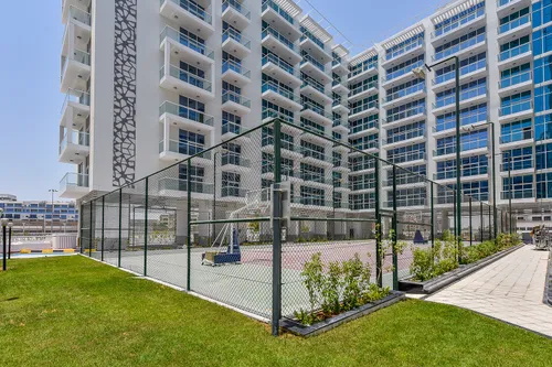 2 Bedrooms Apartment in Tower 1, Glitz 3