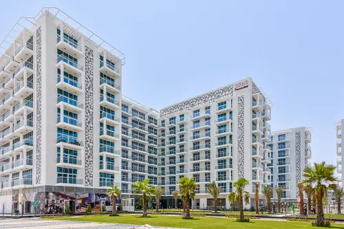 2 Bedrooms Apartment in Tower 1, Glitz 3