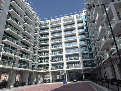 1 Bedroom Apartment in Tower 1, Glitz 3