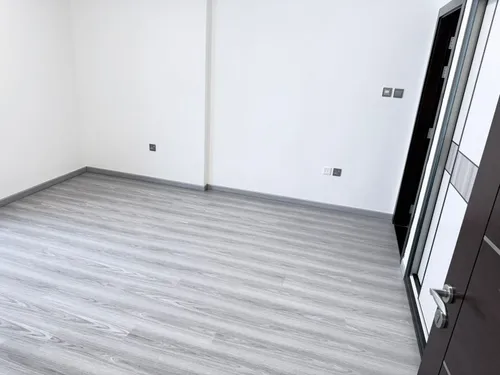 1 Bedroom Apartment in Tower 1, Glitz 3