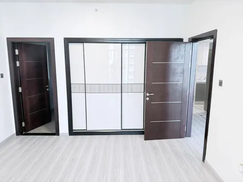 1 Bedroom Apartment in Tower 1, Glitz 3