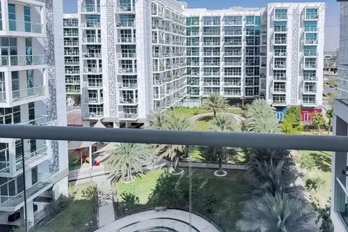 1 Bedroom Apartment in Tower 2, Glitz 3