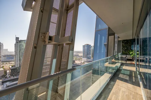 1 Bedroom Apartment in J ONE Tower A