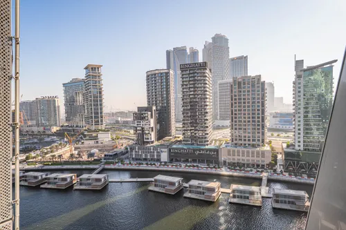 1 Bedroom Apartment in J ONE Tower A