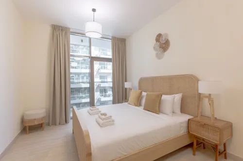 2 Bedrooms Apartment in Canal Bay