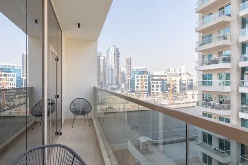 2 Bedrooms Apartment in Canal Bay