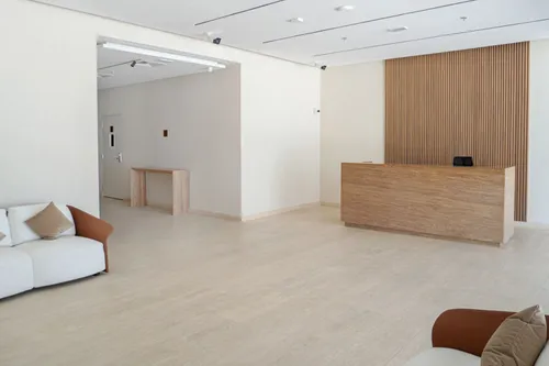 2 Bedrooms Apartment in Canal Bay