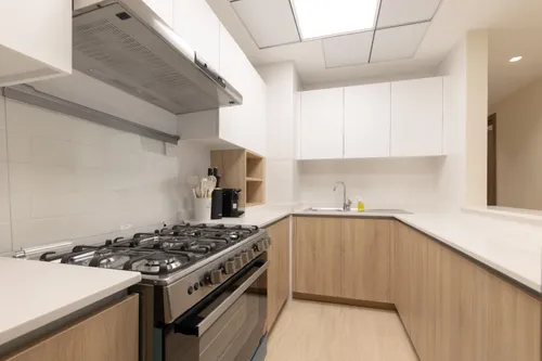 2 Bedrooms Apartment in Canal Bay