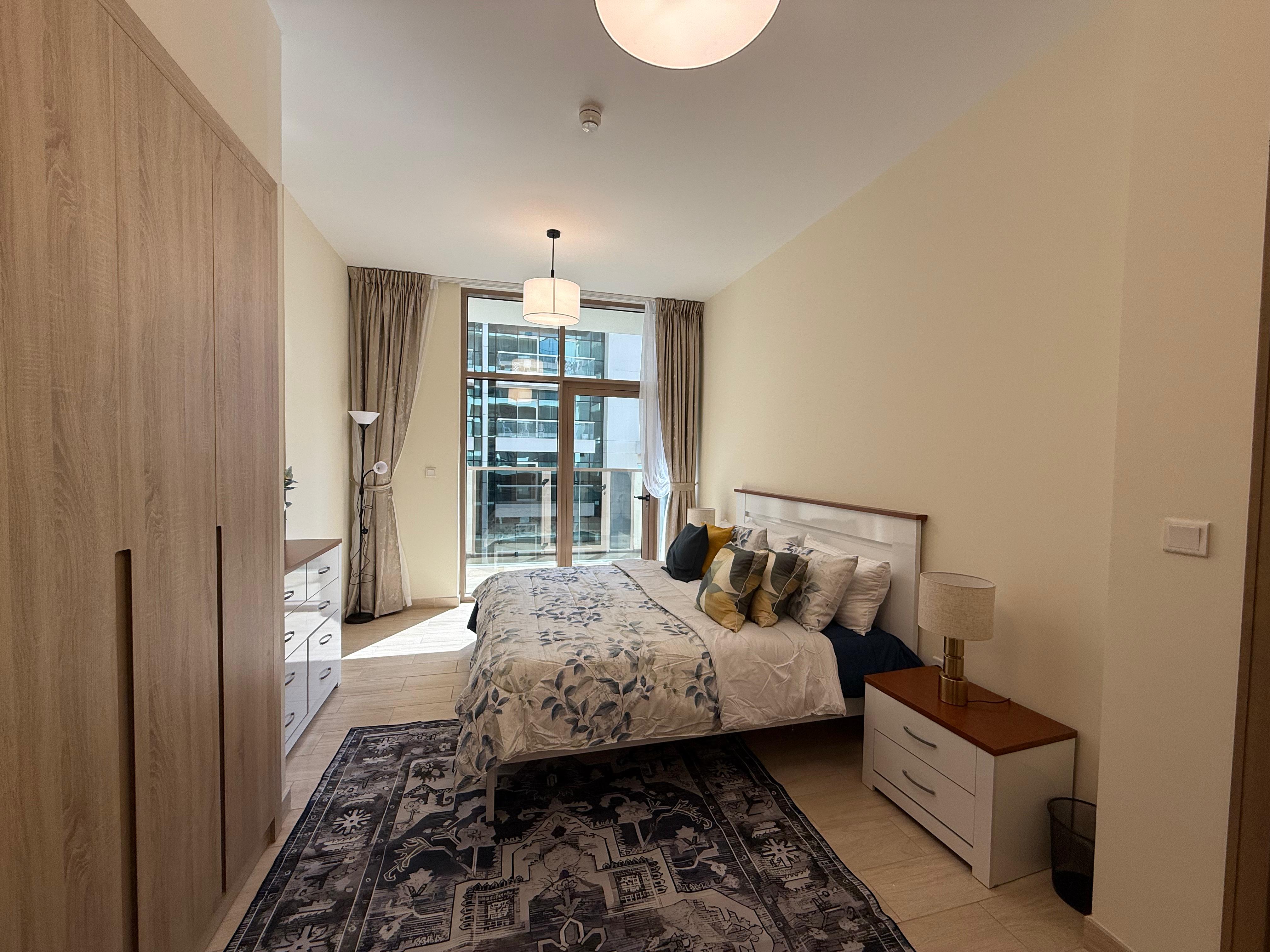 2 Bedrooms Apartment in Canal Bay