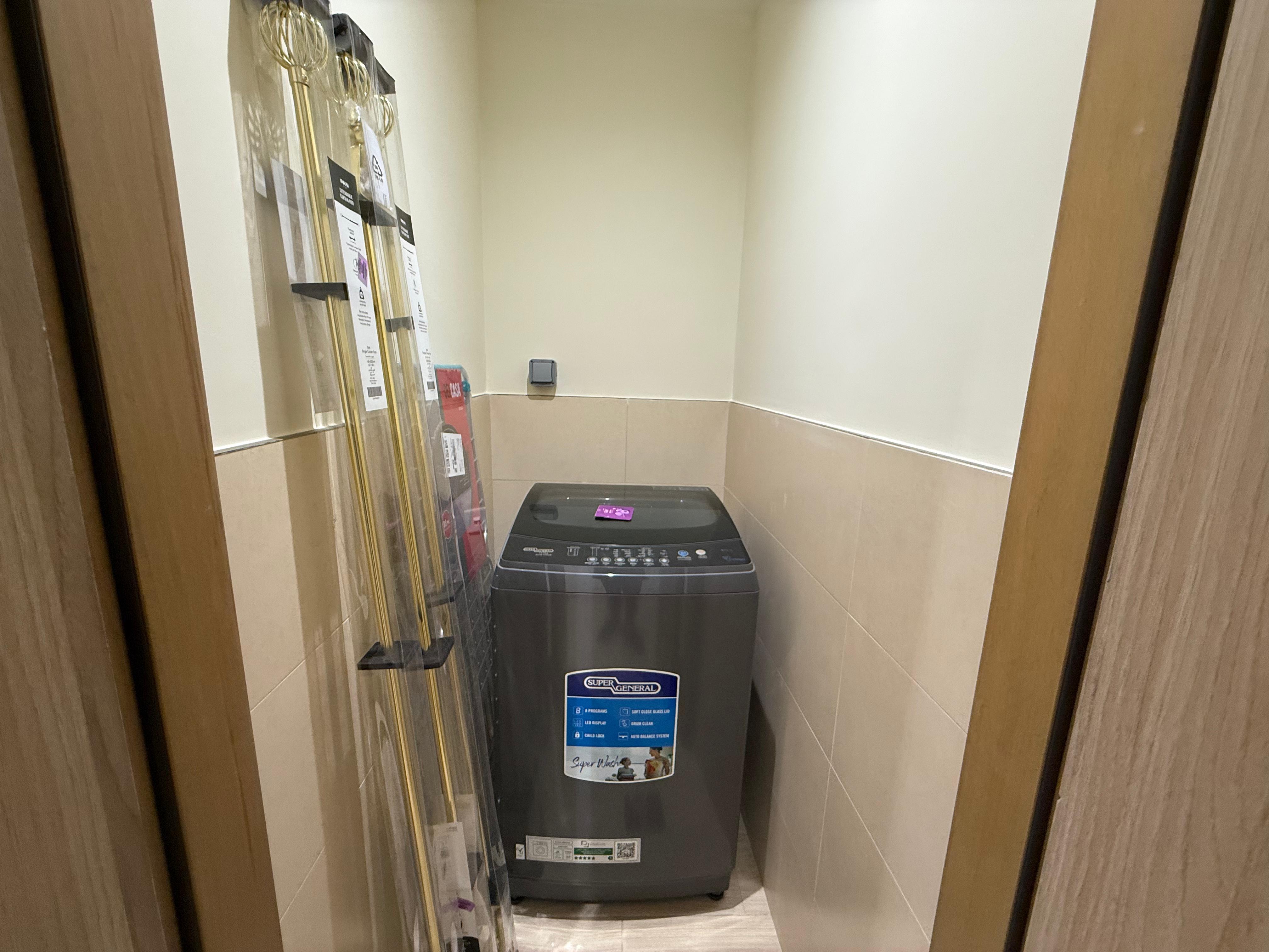 2 Bedrooms Apartment in Canal Bay