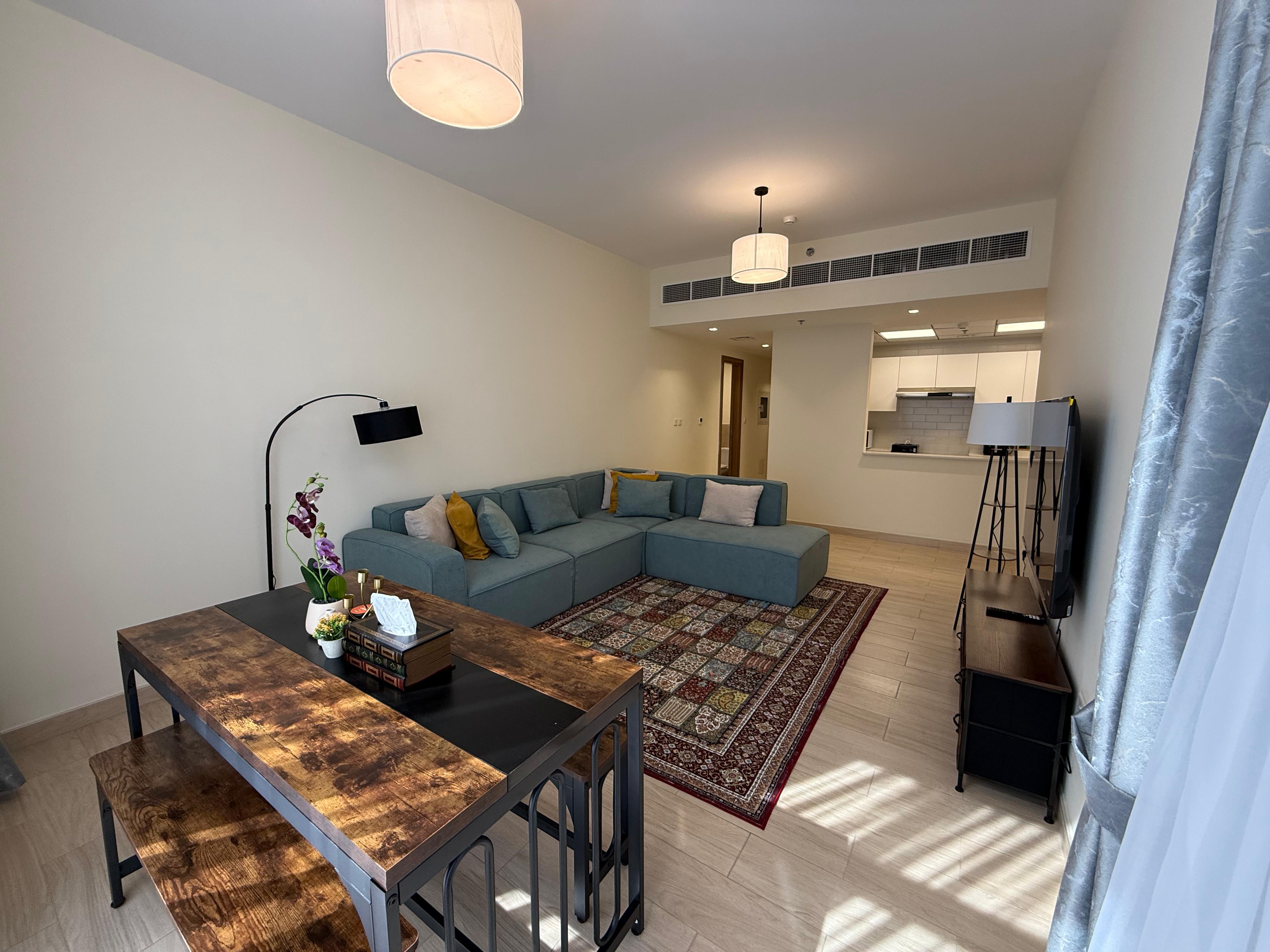 2 Bedrooms Apartment in Canal Bay