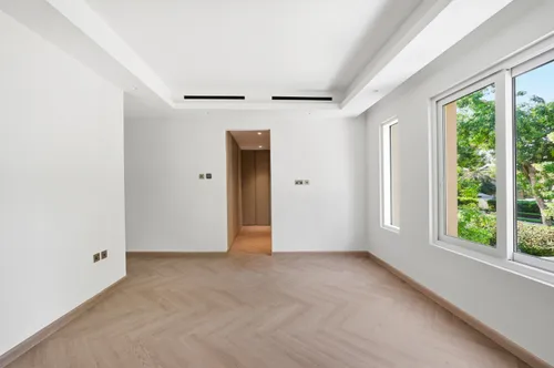 3 Bedrooms Townhouse in Springs 8