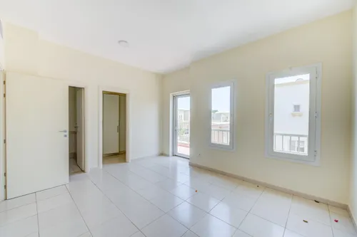 2 Bedrooms Townhouse in Springs 6