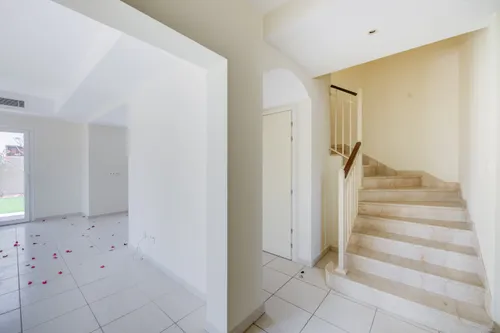 2 Bedrooms Townhouse in Springs 6