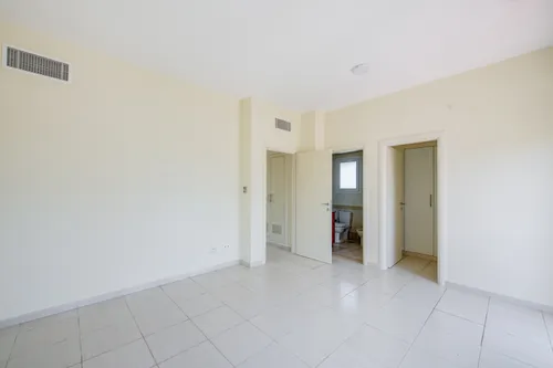 2 Bedrooms Townhouse in Springs 6