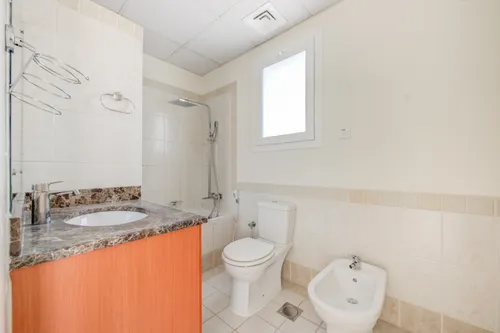 2 Bedrooms Townhouse in Springs 6