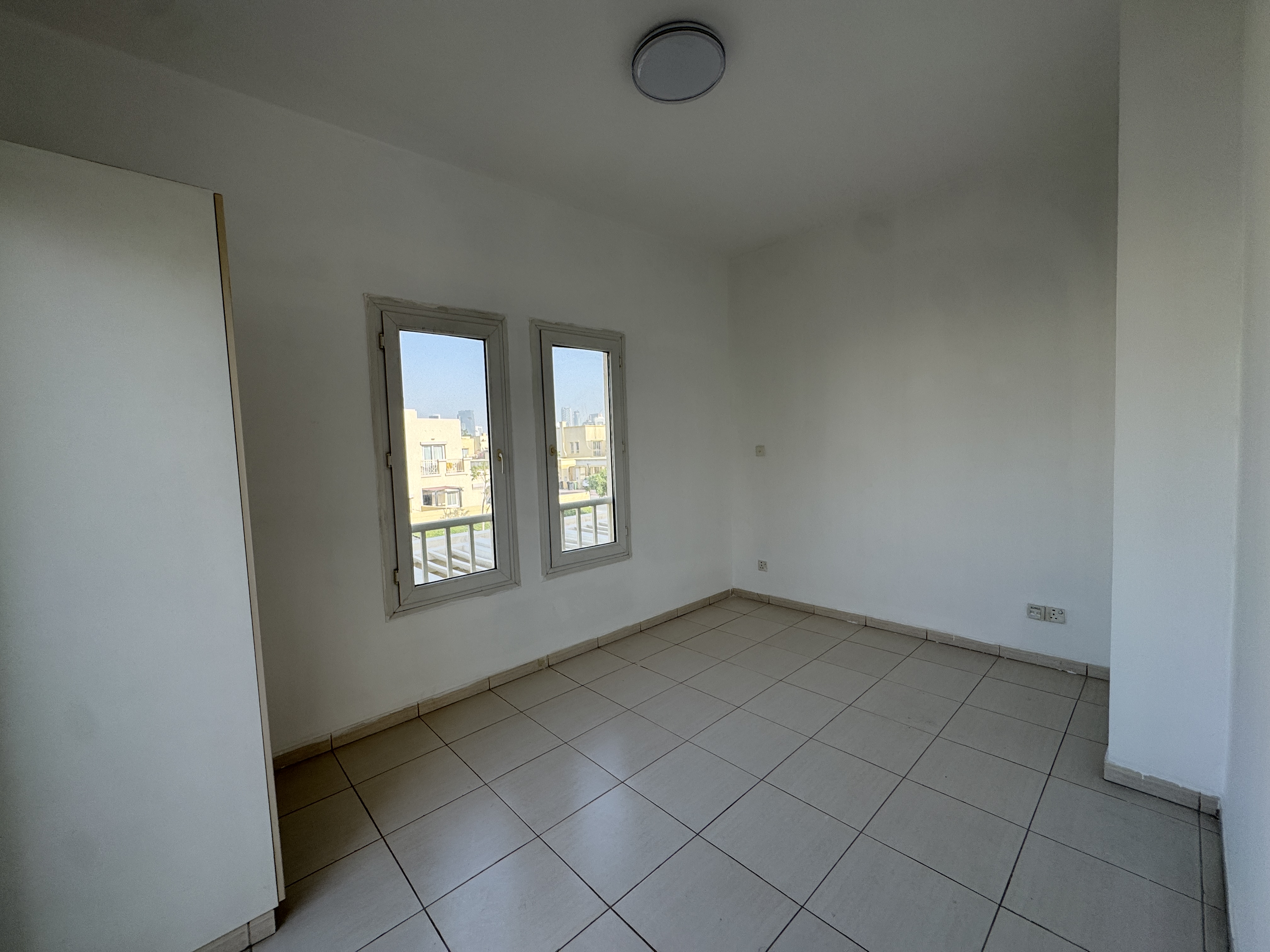 2 Bedrooms Townhouse in Springs 4