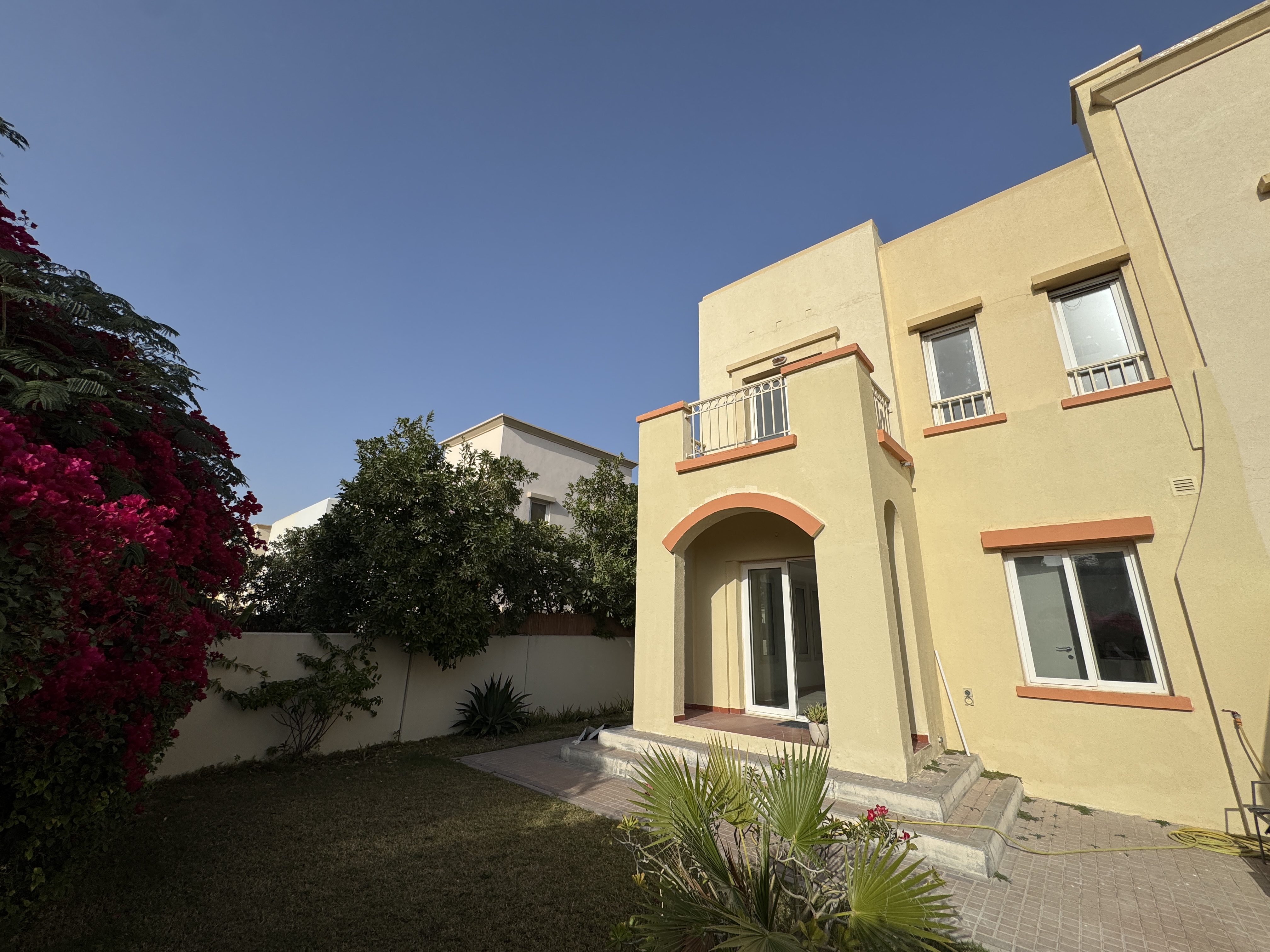 2 Bedrooms Townhouse in Springs 4