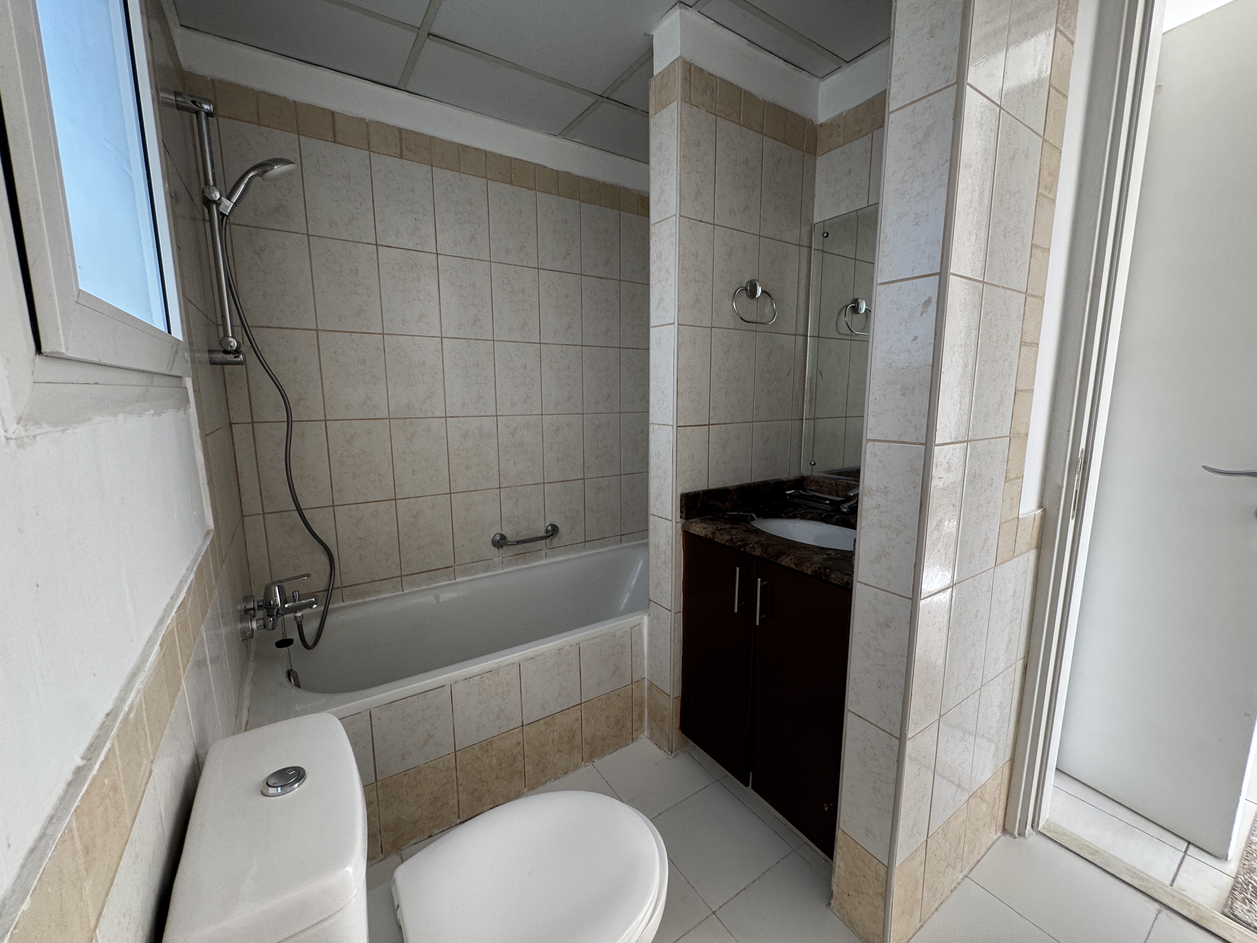 2 Bedrooms Townhouse in Springs 4