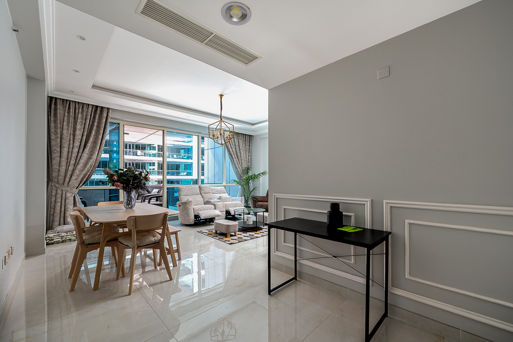 2 Bedrooms Apartment in Ary Marina View Tower